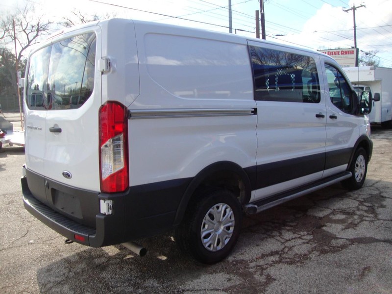 Ford Transit Cargo Van Vehicle Full-screen Gallery Image 03