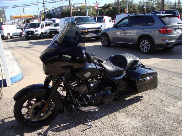 more details - harley-davidson streetglide