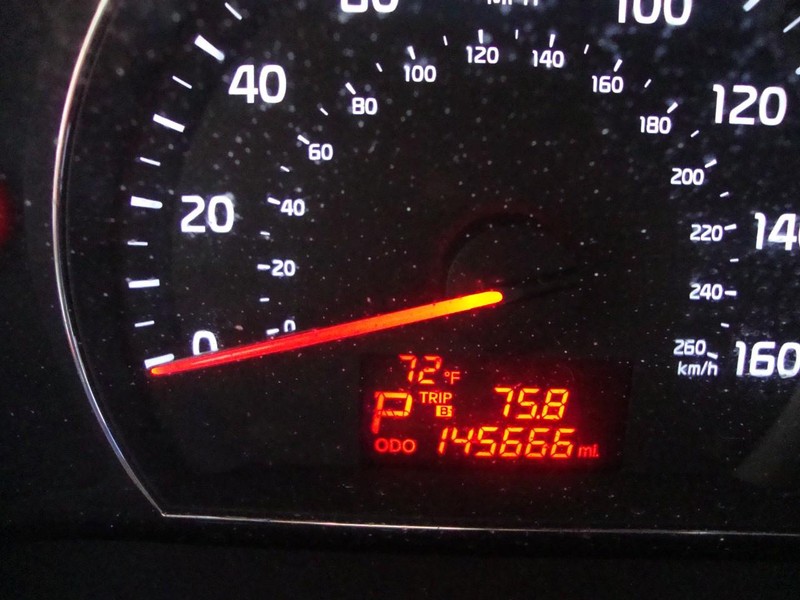 Kia Sorento Vehicle Full-screen Gallery Image 15