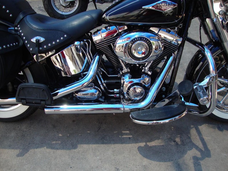 Harley-Davidson HERITAGE SOFTTAIL Vehicle Full-screen Gallery Image 07