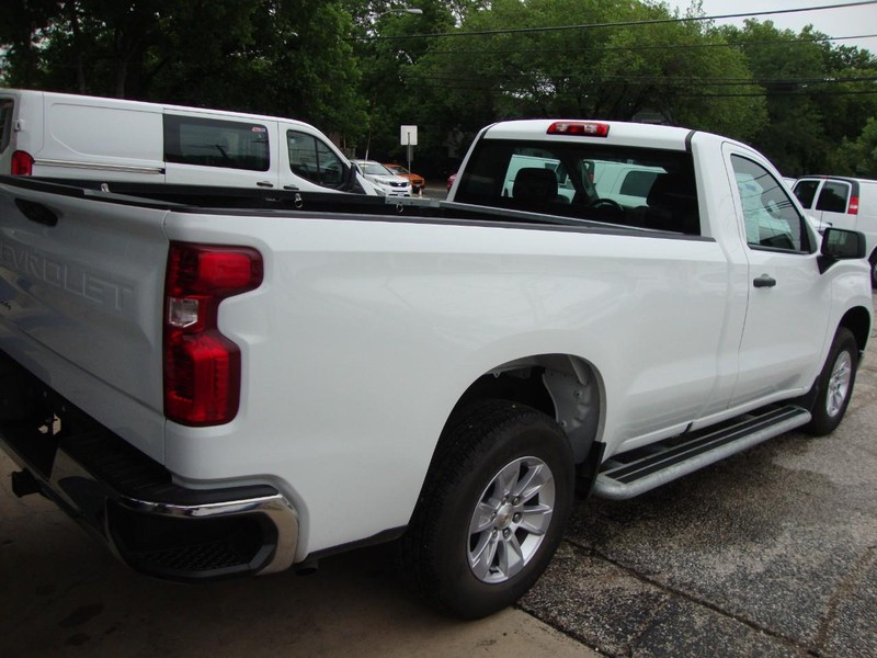 Chevrolet Silverado 1500 Vehicle Full-screen Gallery Image 08