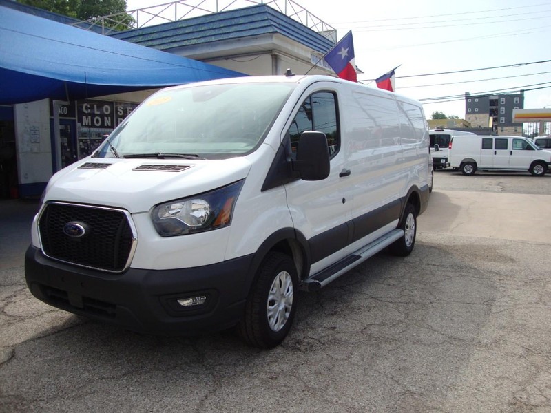 Ford Transit Cargo Van Vehicle Full-screen Gallery Image 03