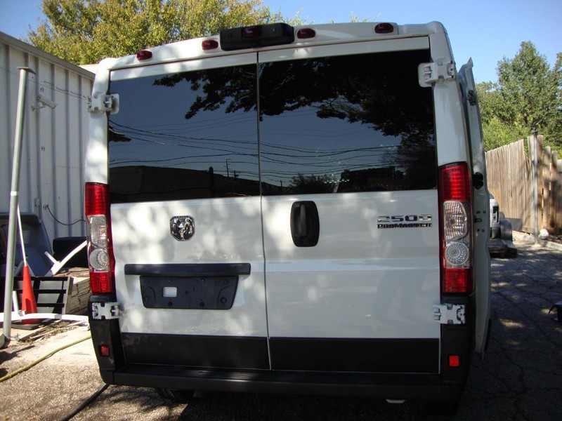 Ram ProMaster Cargo Van Vehicle Full-screen Gallery Image 07