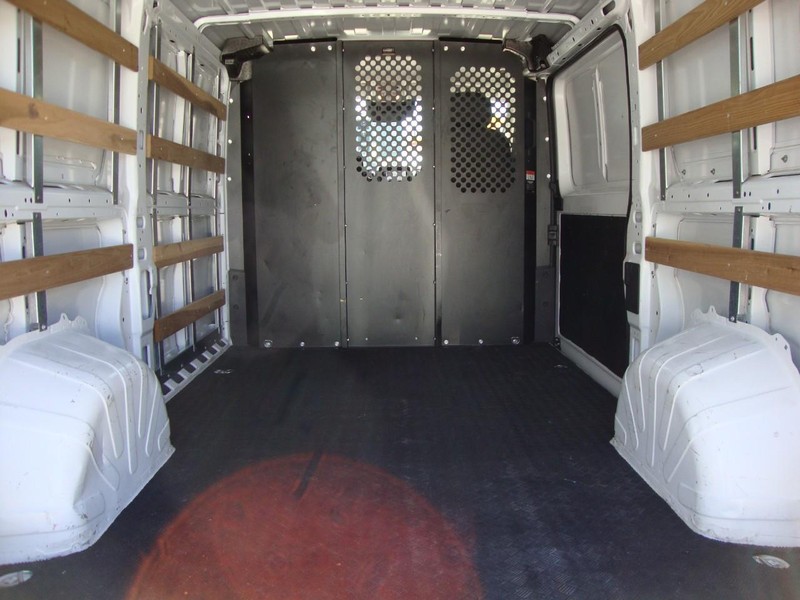 Ram ProMaster Cargo Van Vehicle Full-screen Gallery Image 07