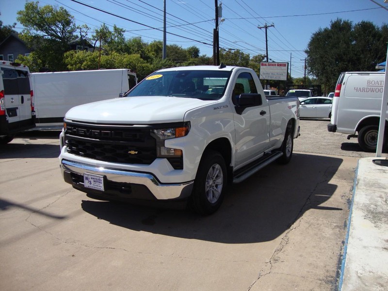 Chevrolet Silverado 1500 Vehicle Full-screen Gallery Image 02