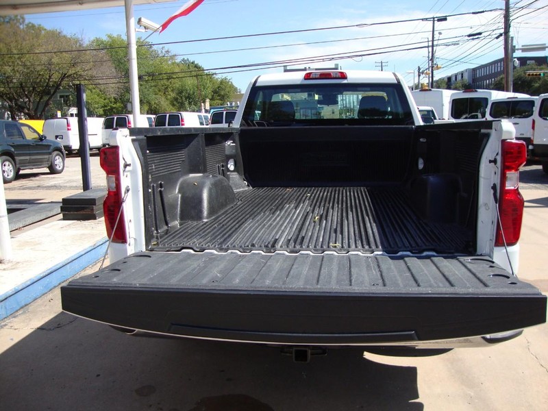 Chevrolet Silverado 1500 Vehicle Full-screen Gallery Image 08