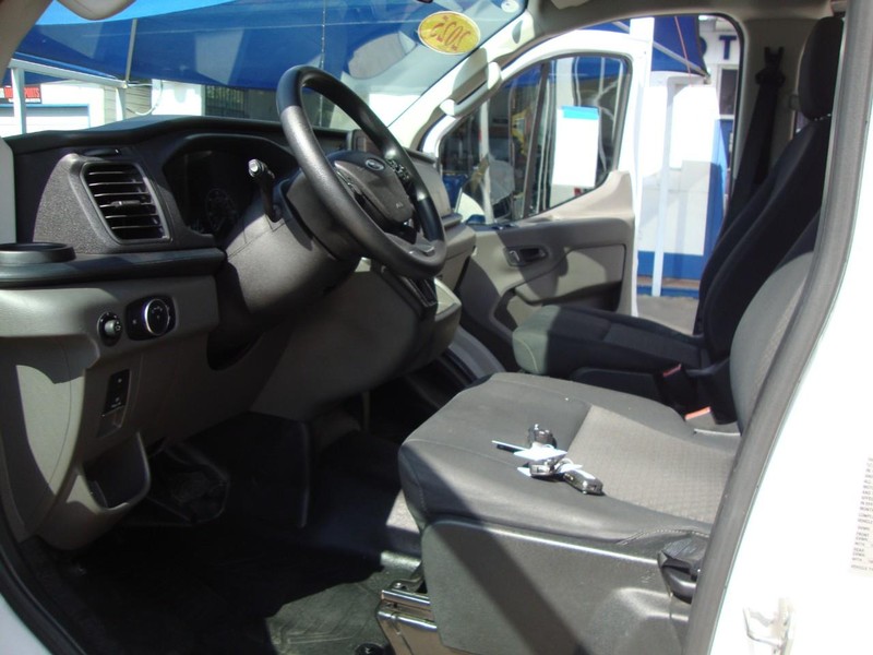 Ford Transit Cargo Van Vehicle Full-screen Gallery Image 04