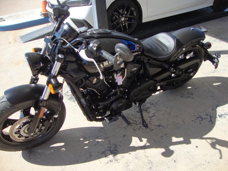 Indian SCOUT Vehicle Full-screen Gallery Image 04