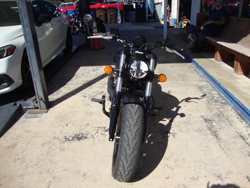 Indian SCOUT Vehicle Full-screen Gallery Image 05