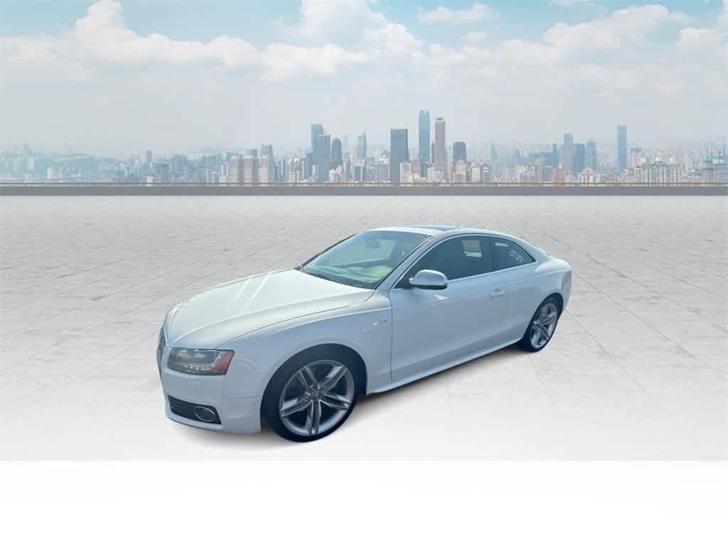 Audi S5 Vehicle Full-screen Gallery Image 01