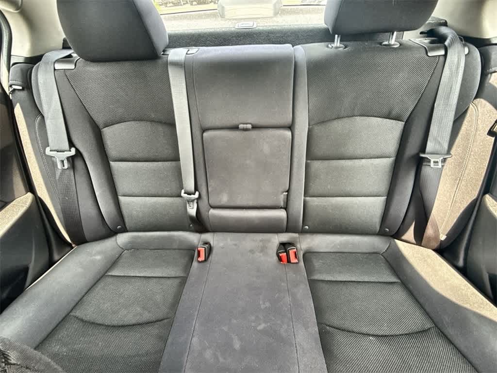 Chevrolet Cruze Vehicle Full-screen Gallery Image 19