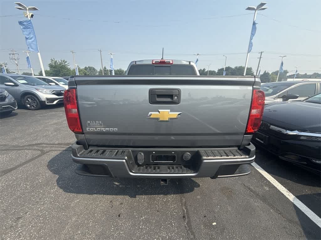 Chevrolet Colorado Vehicle Full-screen Gallery Image 05