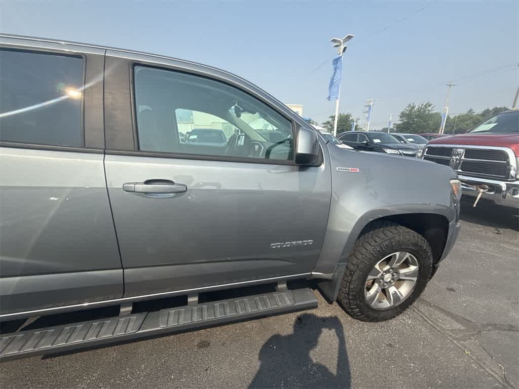 Chevrolet Colorado Vehicle Full-screen Gallery Image 08