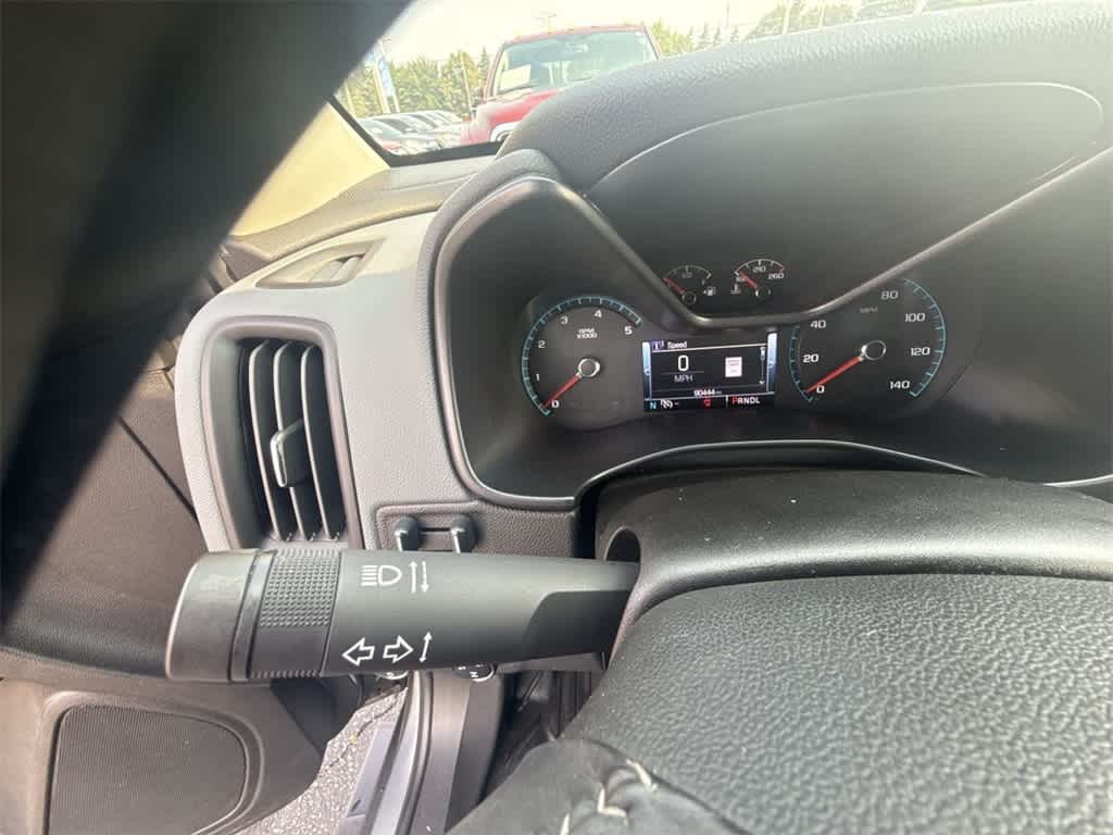 Chevrolet Colorado Vehicle Full-screen Gallery Image 25