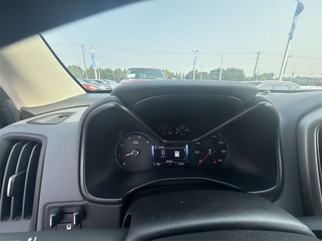 Chevrolet Colorado Vehicle Full-screen Gallery Image 32