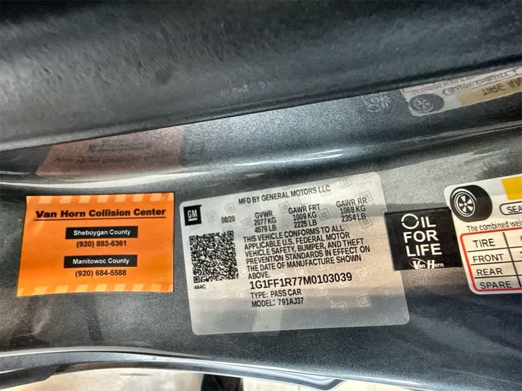 Chevrolet Camaro Vehicle Full-screen Gallery Image 29