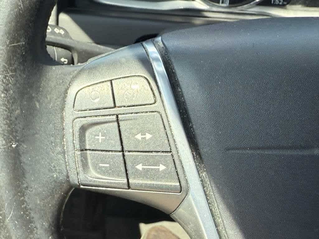 Volvo XC70 Vehicle Full-screen Gallery Image 15