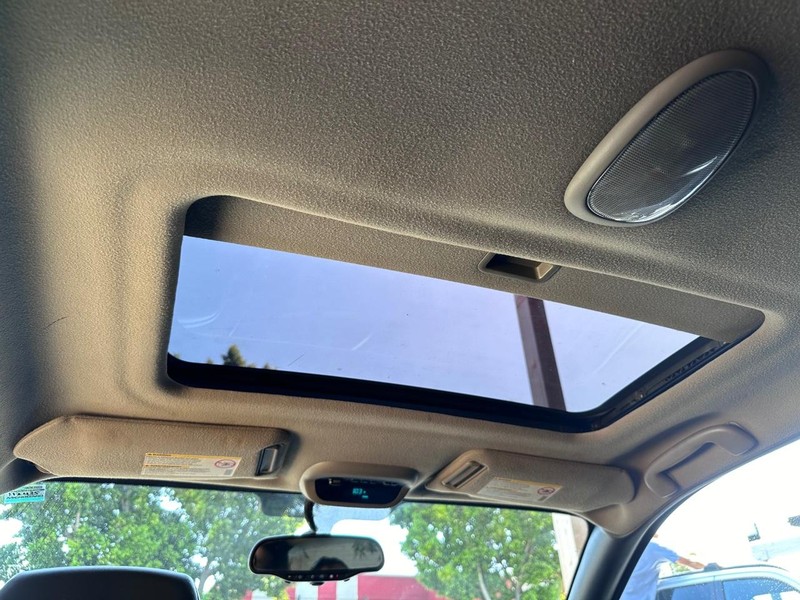 Chevrolet Monte Carlo Vehicle Full-screen Gallery Image 18