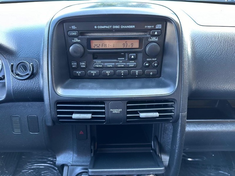 Honda CR-V Vehicle Full-screen Gallery Image 18