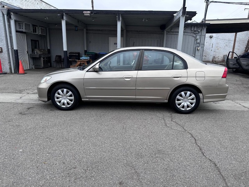 Honda Civic Vehicle Full-screen Gallery Image 02