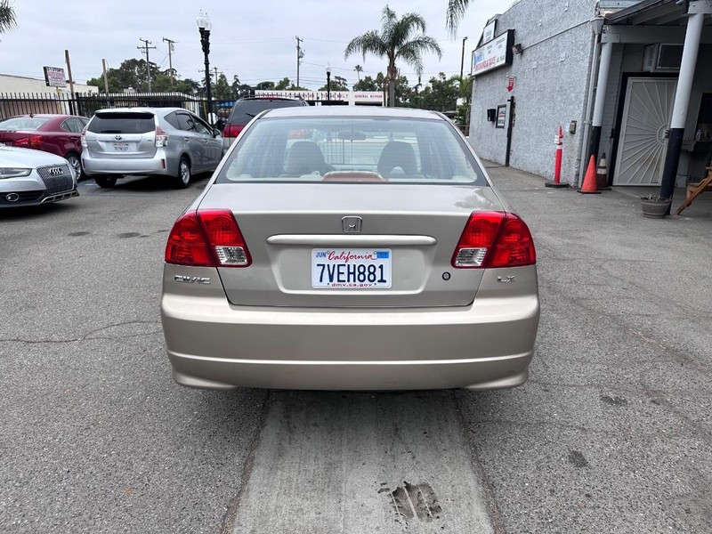 Honda Civic Vehicle Full-screen Gallery Image 04