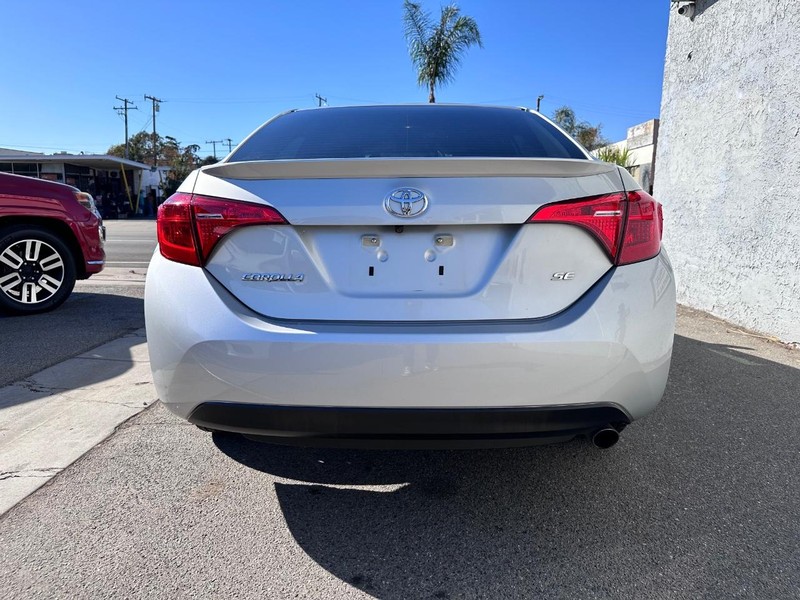 Toyota Corolla Vehicle Full-screen Gallery Image 04