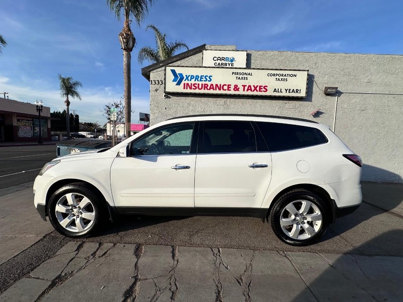 Chevrolet Traverse Vehicle Full-screen Gallery Image 02