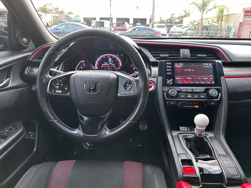 Honda Civic Si Sedan Vehicle Full-screen Gallery Image 20