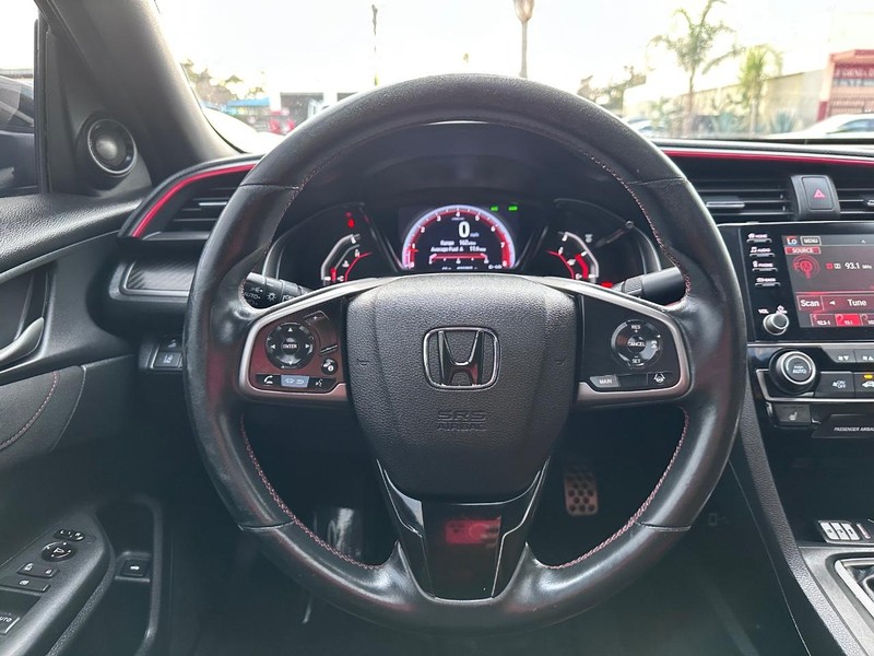 Honda Civic Si Sedan Vehicle Full-screen Gallery Image 21