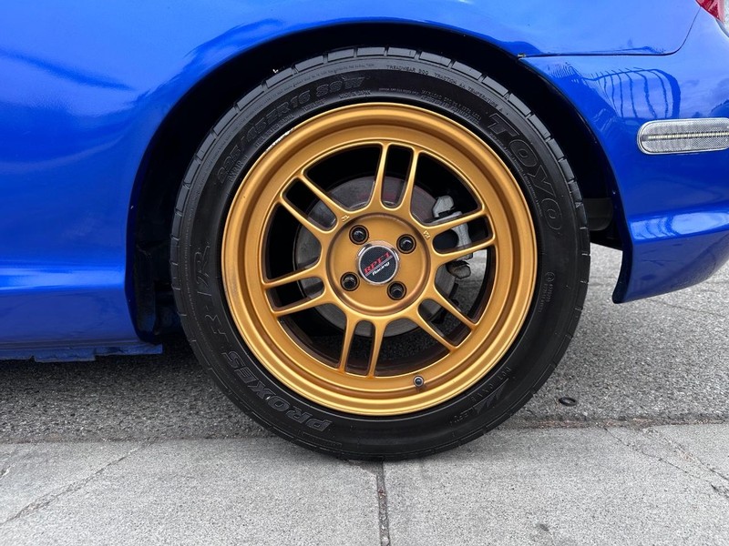 Honda Civic Vehicle Full-screen Gallery Image 12