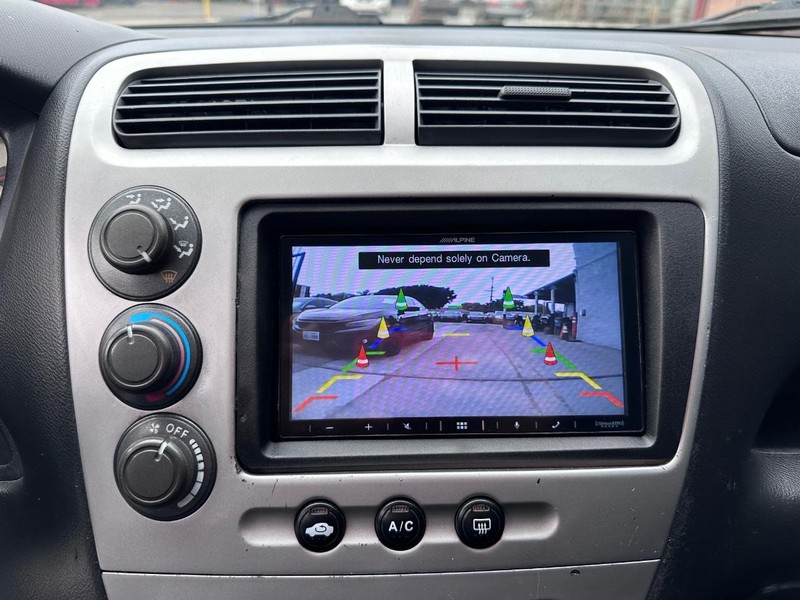 Honda Civic Vehicle Full-screen Gallery Image 29