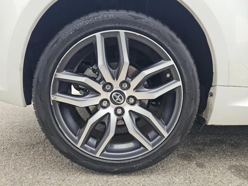 Scion tC Vehicle Full-screen Gallery Image 29