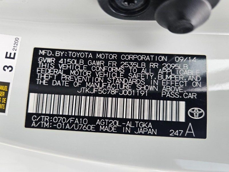 Scion tC Vehicle Full-screen Gallery Image 32