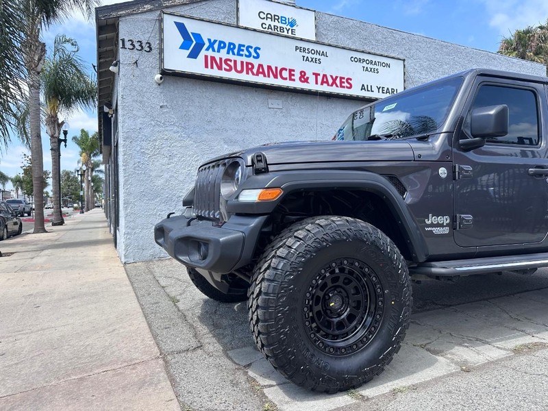 Jeep Wrangler Unlimited Vehicle Full-screen Gallery Image 09