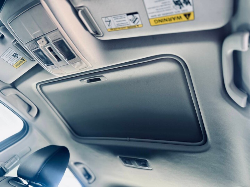 Mazda CX-5 Vehicle Full-screen Gallery Image 33