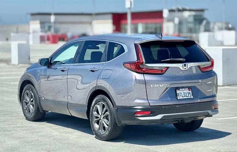 Honda CR-V Hybrid Vehicle Full-screen Gallery Image 08