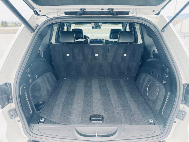 Jeep Grand Cherokee Vehicle Full-screen Gallery Image 43