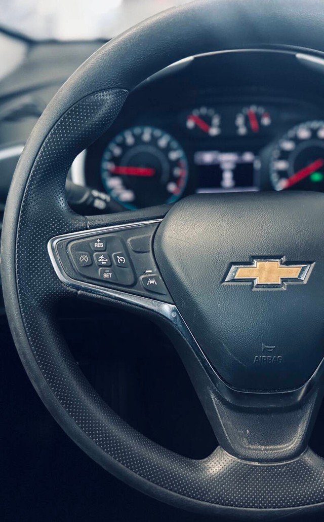 Chevrolet Malibu Vehicle Full-screen Gallery Image 15