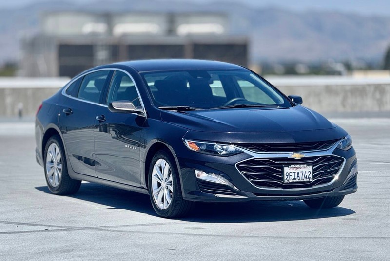 Chevrolet Malibu Vehicle Full-screen Gallery Image 06