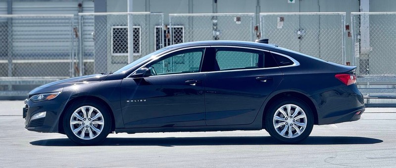 Chevrolet Malibu Vehicle Full-screen Gallery Image 10