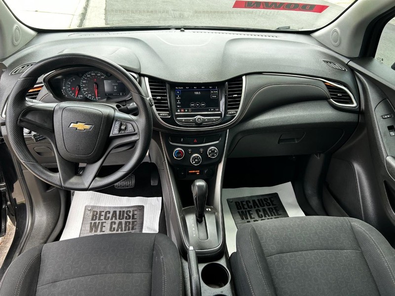 Chevrolet Trax Vehicle Full-screen Gallery Image 9