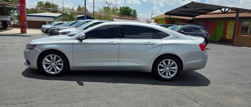 Chevrolet Impala Vehicle Full-screen Gallery Image 5