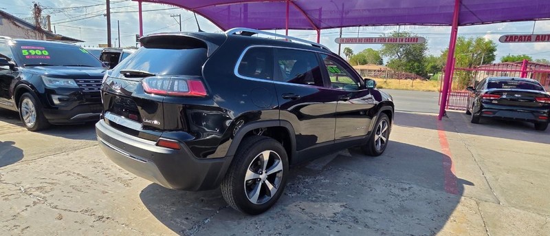 Jeep Cherokee Vehicle Full-screen Gallery Image 4