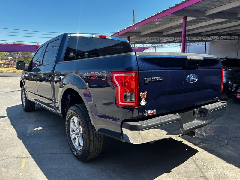 Ford F-150 Vehicle Full-screen Gallery Image 4
