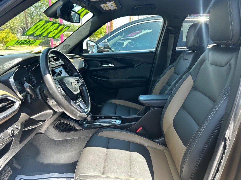 Chevrolet TrailBlazer Vehicle Full-screen Gallery Image 6