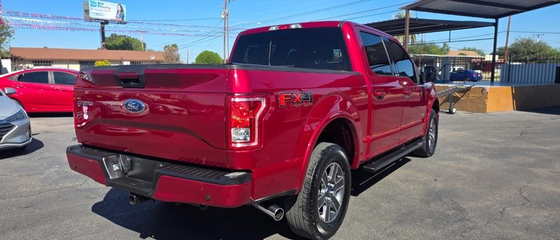 Ford F-150 Vehicle Full-screen Gallery Image 3