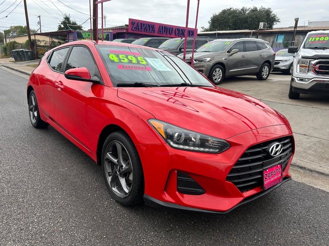2019 Hyundai Veloster Premium's photo