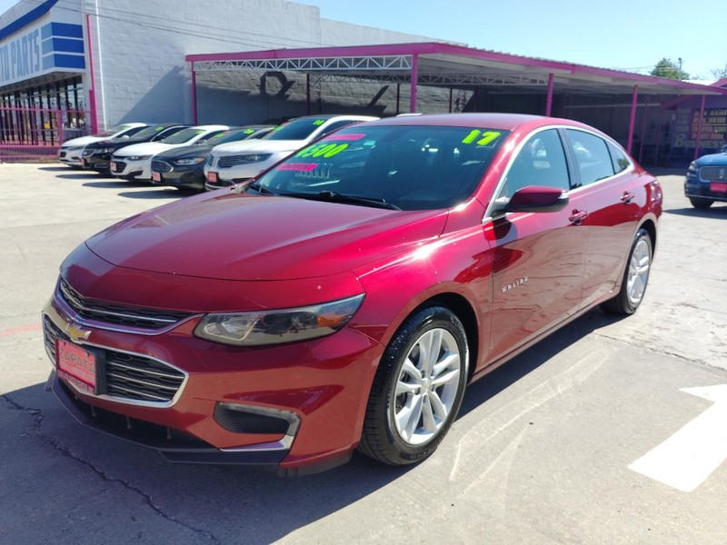 Chevrolet Malibu Vehicle Full-screen Gallery Image 2