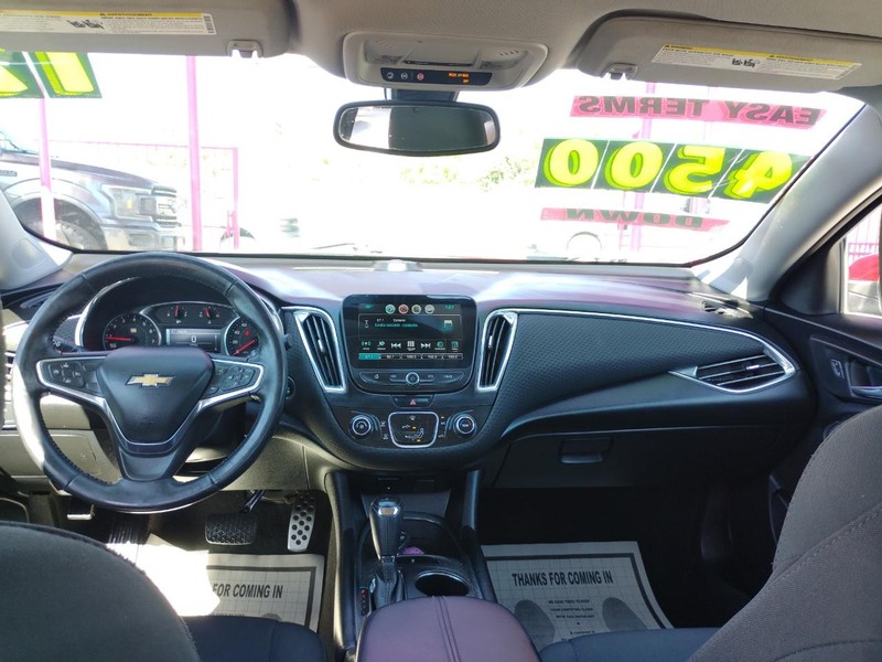 Chevrolet Malibu Vehicle Full-screen Gallery Image 6
