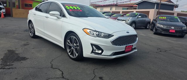 2019 Ford Fusion Titanium's photo